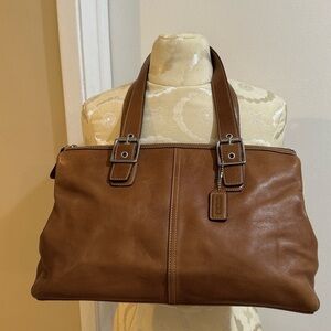 Coach Vintage Hamptons Buckle Soft Leather Tan Silvertone Shoulder Satchel Bag